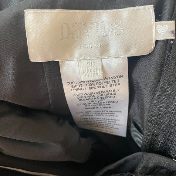 David's Bridal Black Round Neck Lace Bodice Mesh Skirt Sleeveless Dress Size 20 - Picture 15 of 15